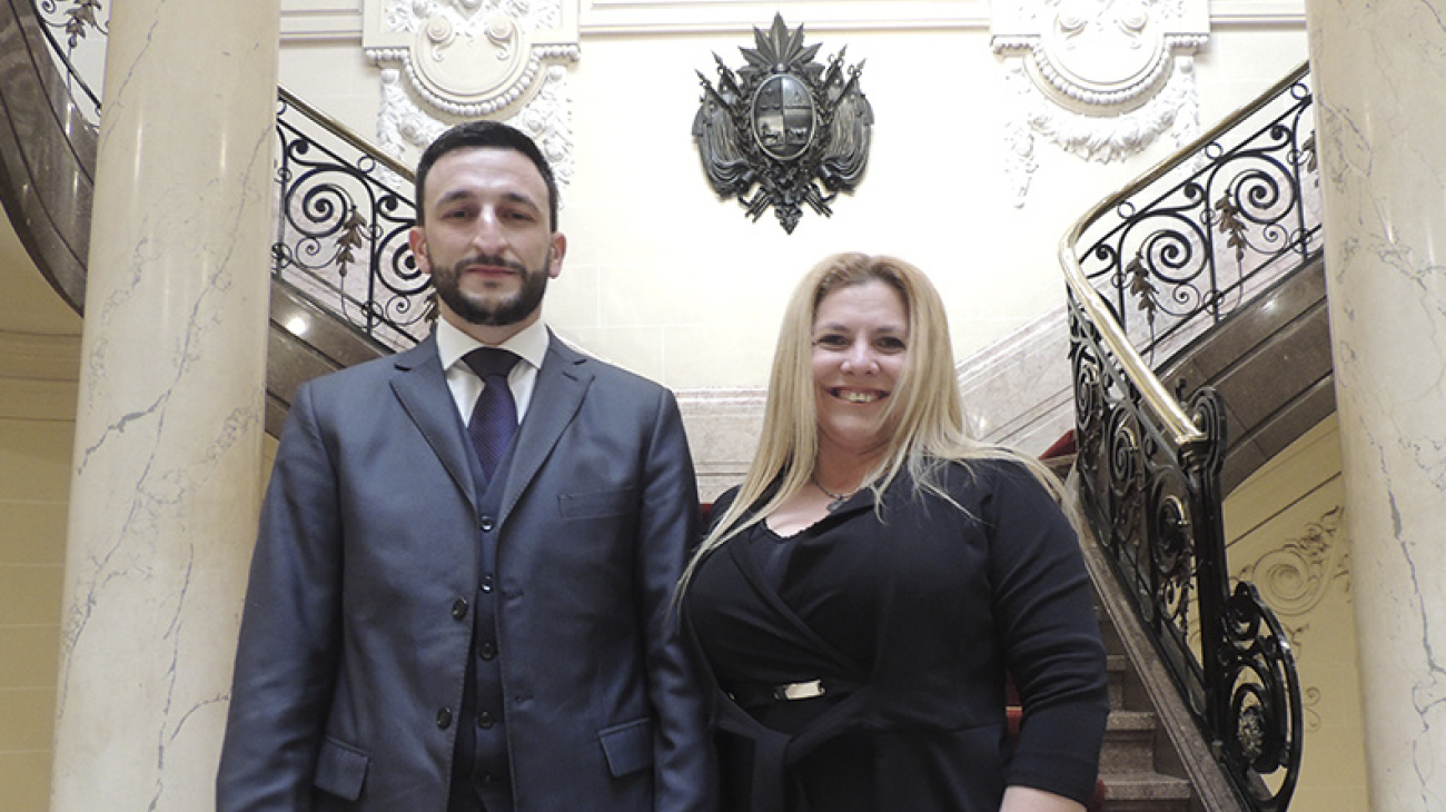 Dr. Rodrigo Maciel - Dra. Andrea Tapia